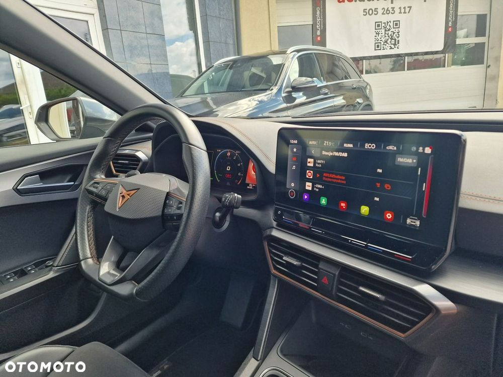 Cupra Formentor 1.4 e-Hybrid DSG - 24