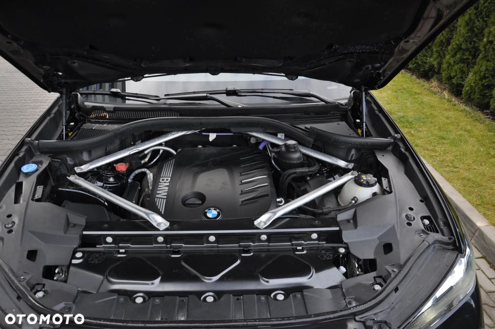 BMW X5 xDrive30d sport - 28