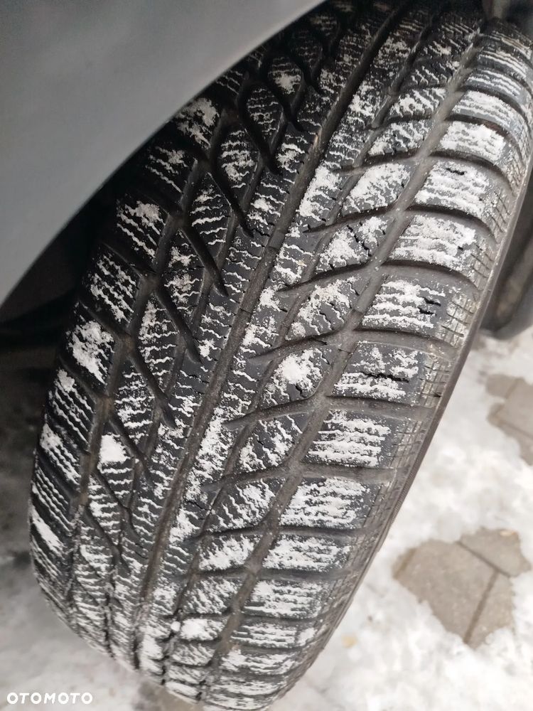 Honda Civic 1.8 i-VTEC Sport - 32