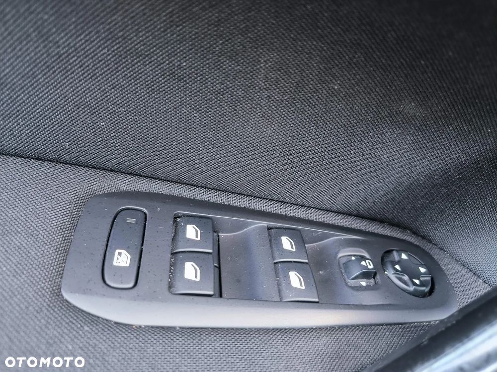 Peugeot 308 PureTech 110 Stop & Start Active Pack - 32