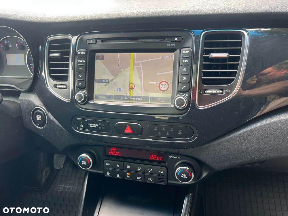 Kia Carens 1.7 CRDi XL 7os - 20