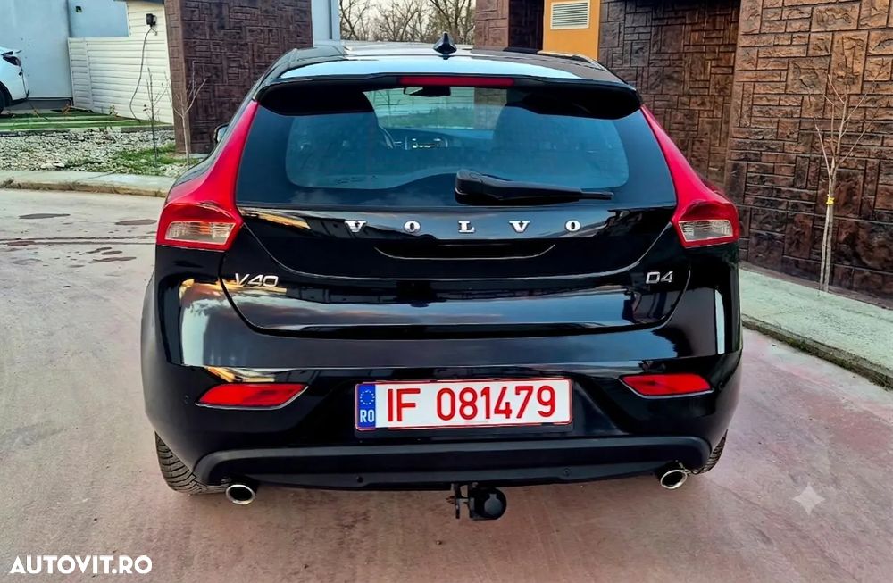 Volvo V40 D4 VEA Momentum - 16