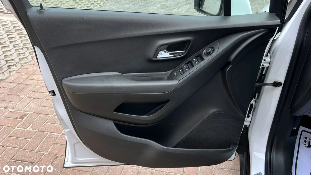 Chevrolet Trax 1.4T AWD LT+ - 27