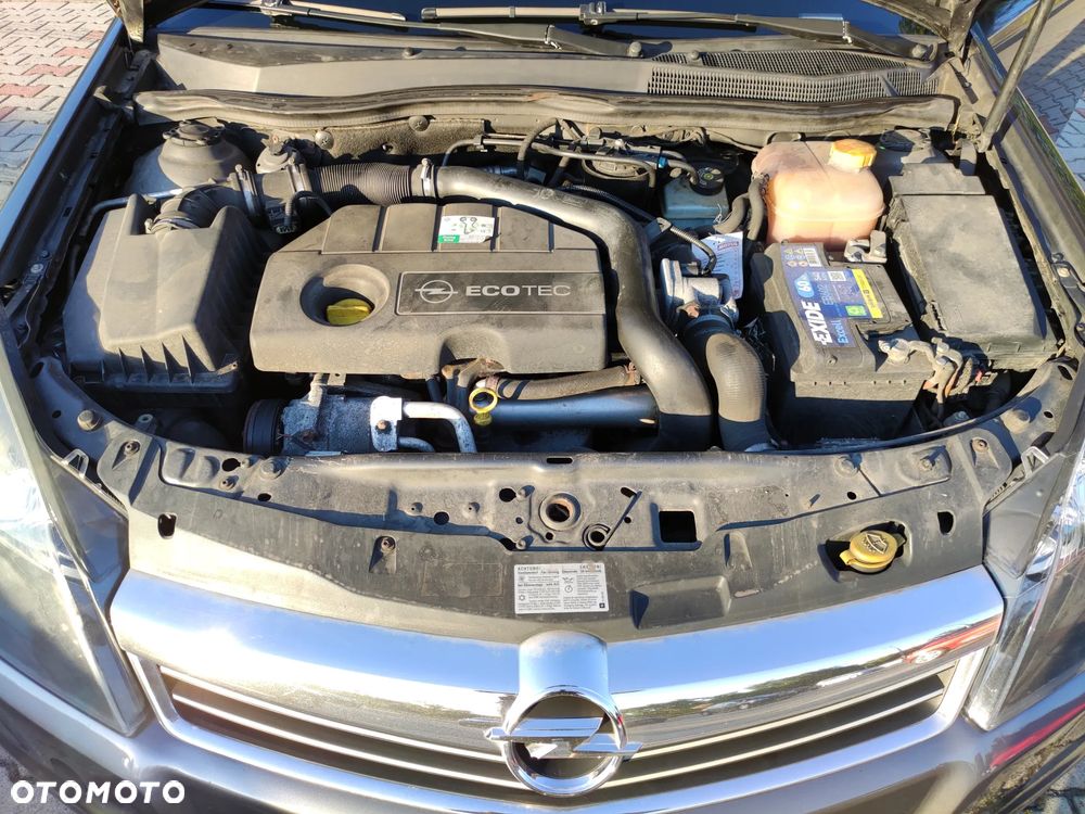 Opel Astra 1.7 CDTI Essentia - 14