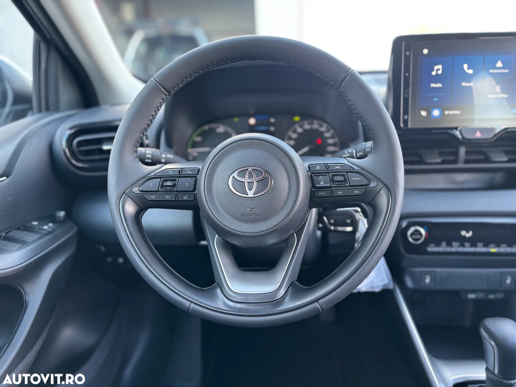 Toyota Yaris - 14