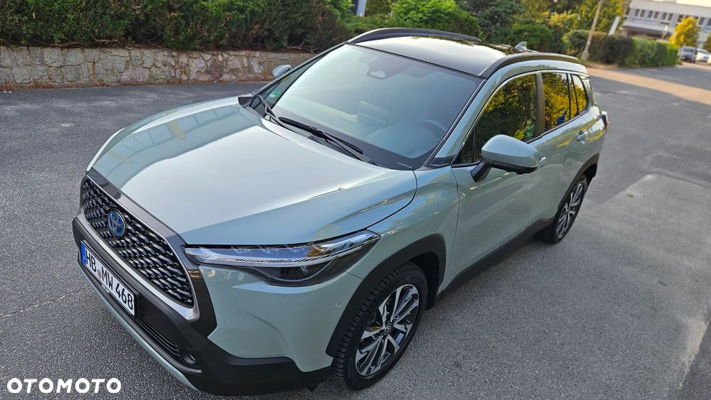 Toyota Corolla Cross 2.0 Hybrid Executive AWD - 21
