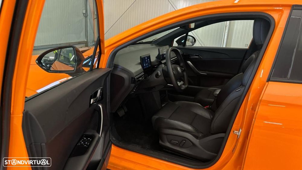 MG MG4 64 kWh Luxury - 5