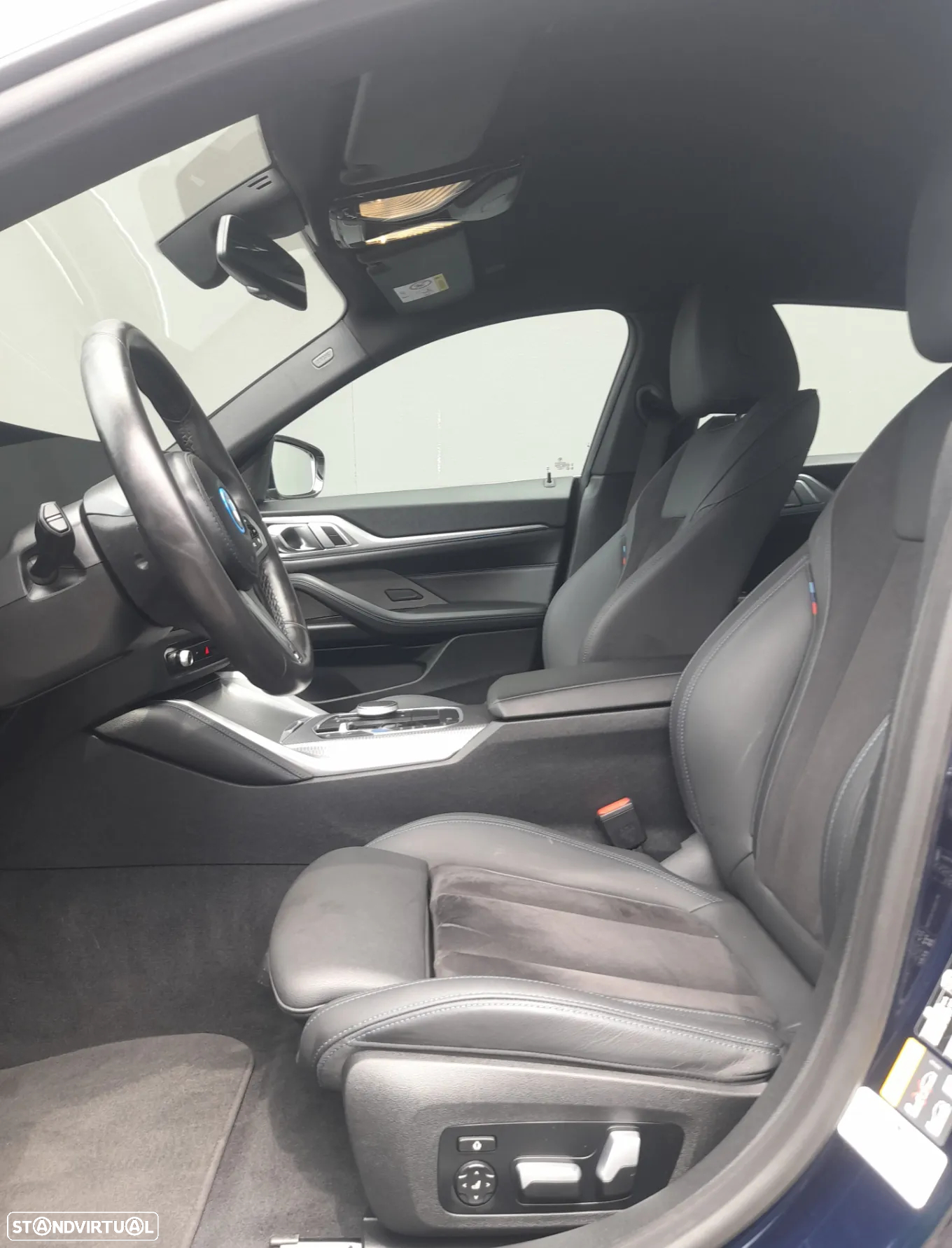 BMW i4 eDrive40 Pack Desportivo M - 11
