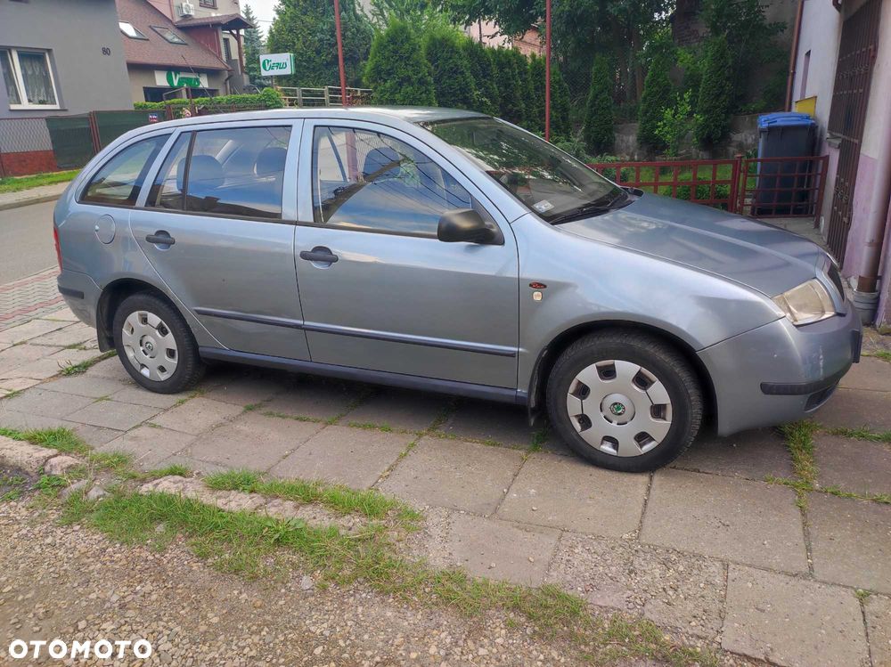 Skoda Fabia - 2