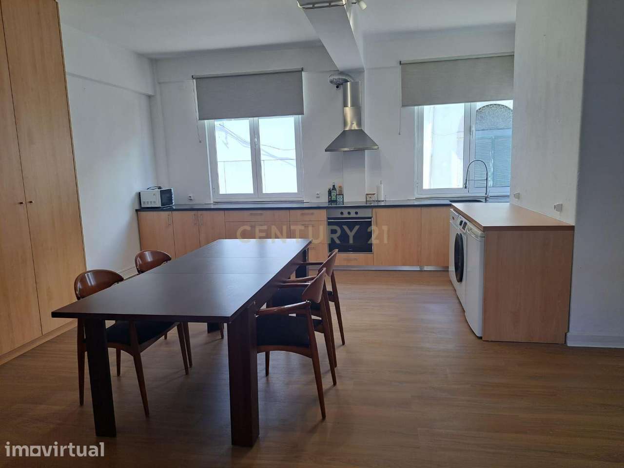 T0, Open-Space com 78 m², na Costa do Castelo - Grande imagem: 2/16