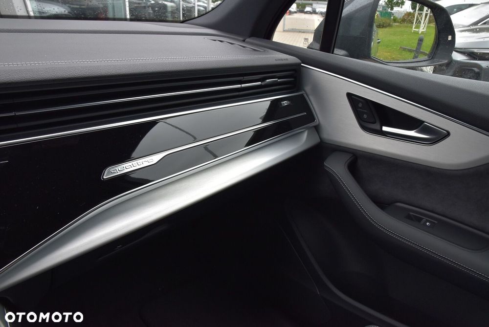Audi Q7 - 18