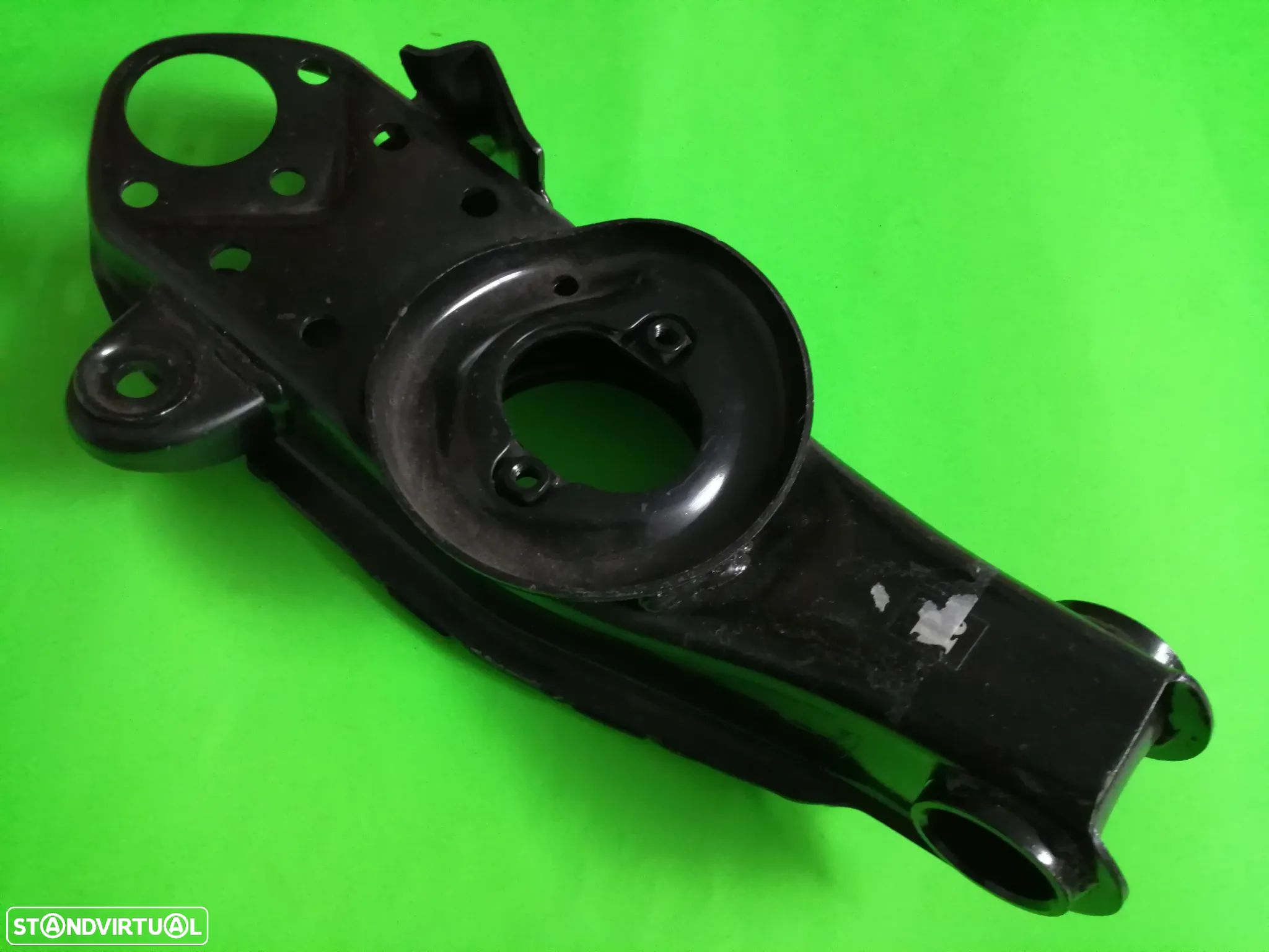 Braço da Suspensão Inferior - Mitsubishi L200 K14 - 1