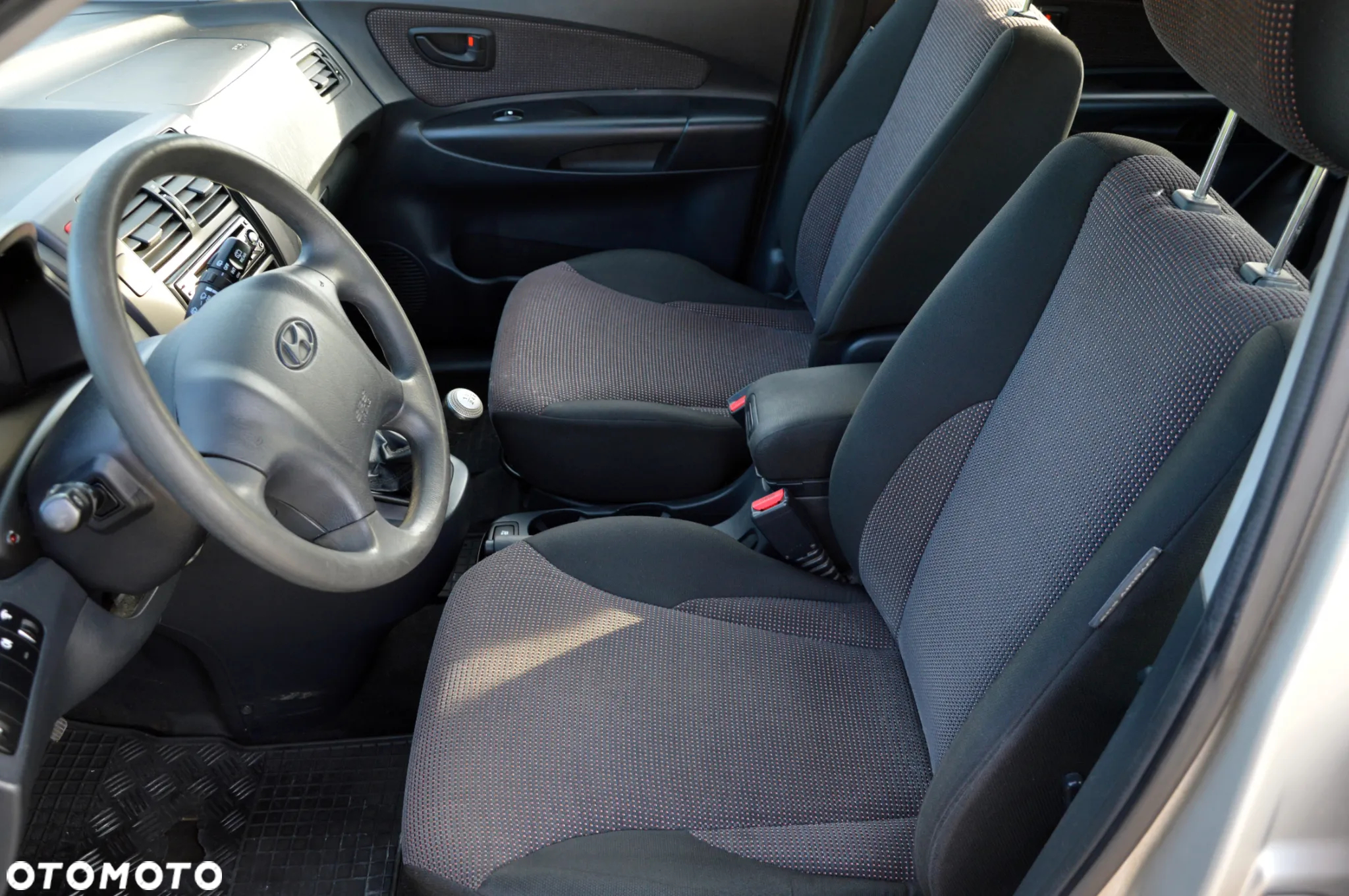 Hyundai Tucson 2.0 Comfort 2WD - 20