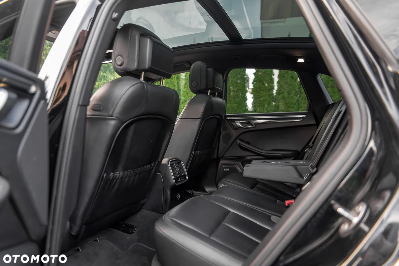 Porsche Macan T PDK - 33