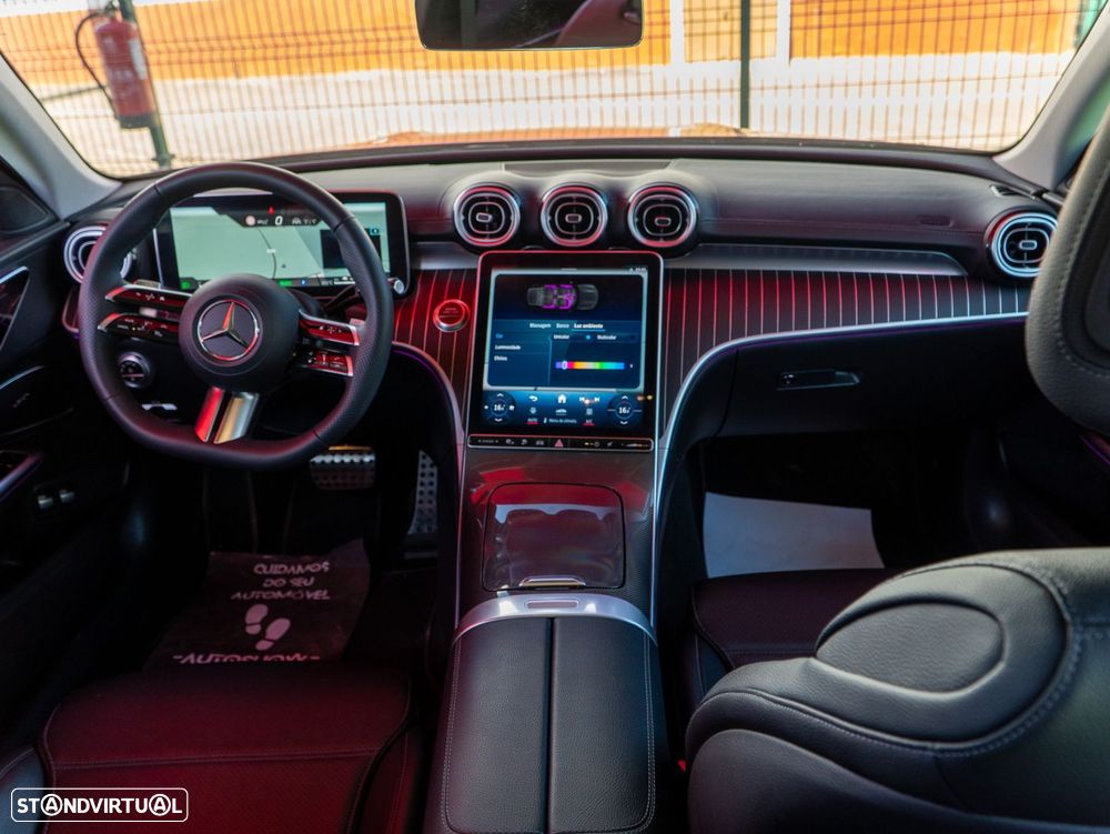 Mercedes-Benz C 300 e T 9G-TRONIC AMG Line - 23