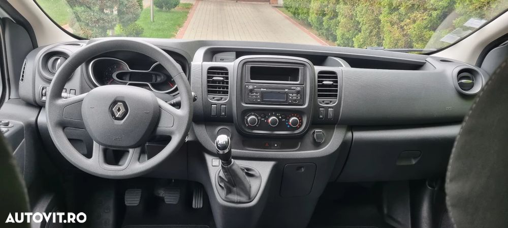 Renault Trafic - 11