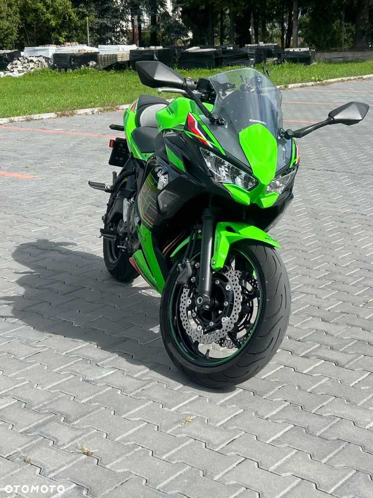Kawasaki Ninja - 6