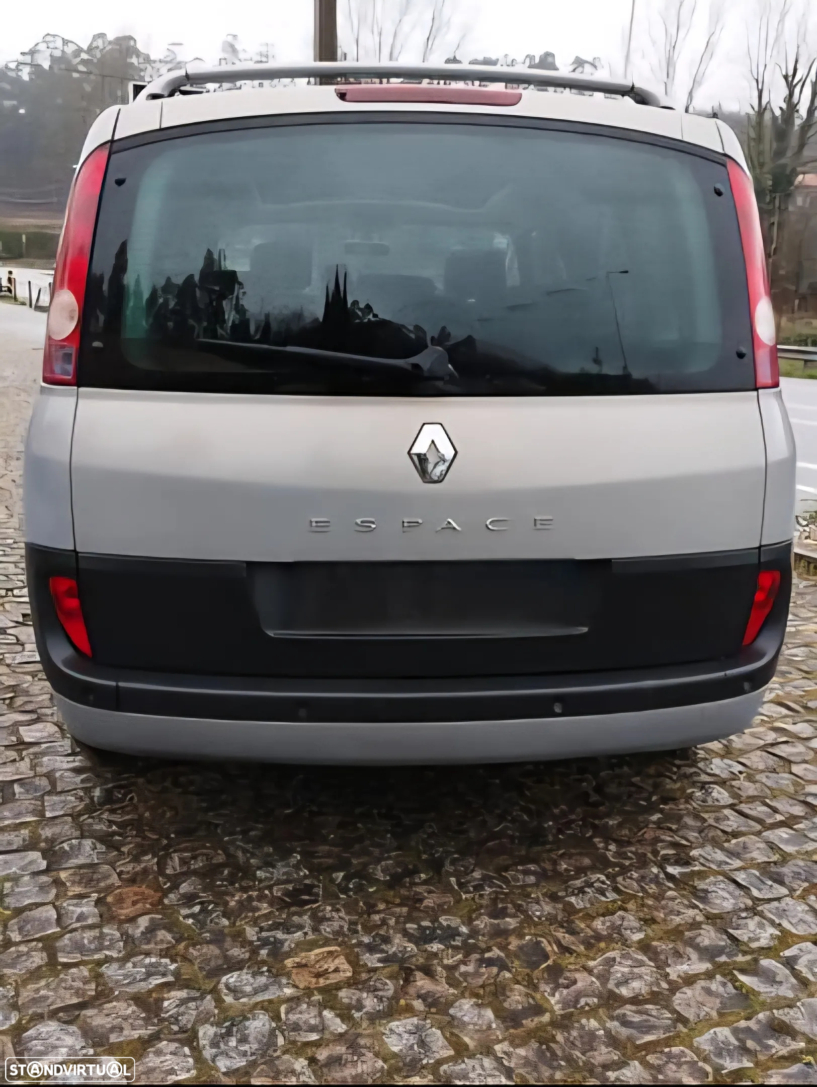 Renault Espace 2.2 dCi Initiale 6L - 4