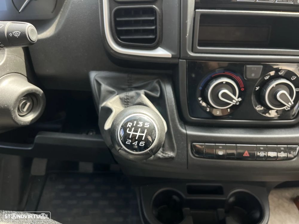 Peugeot Boxer Peugeot Boxer 2025 | Manual | Completamente Equipada - 37