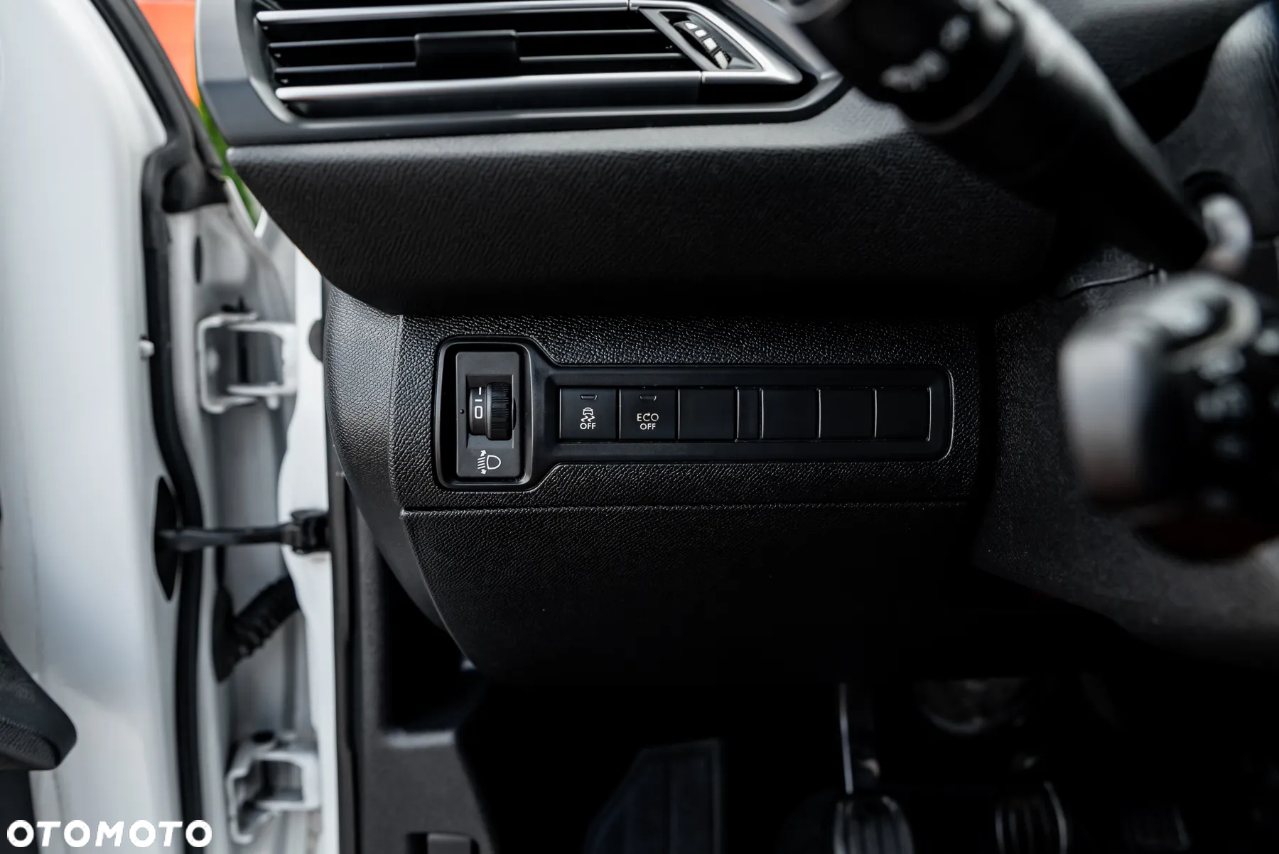 Peugeot 308 SW PureTech 130 Allure - 38