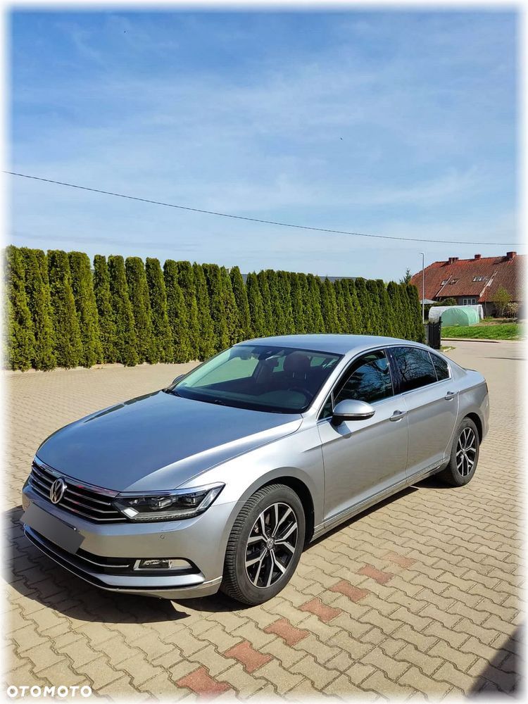 Volkswagen Passat 1.5 TSI EVO Highline DSG - 1