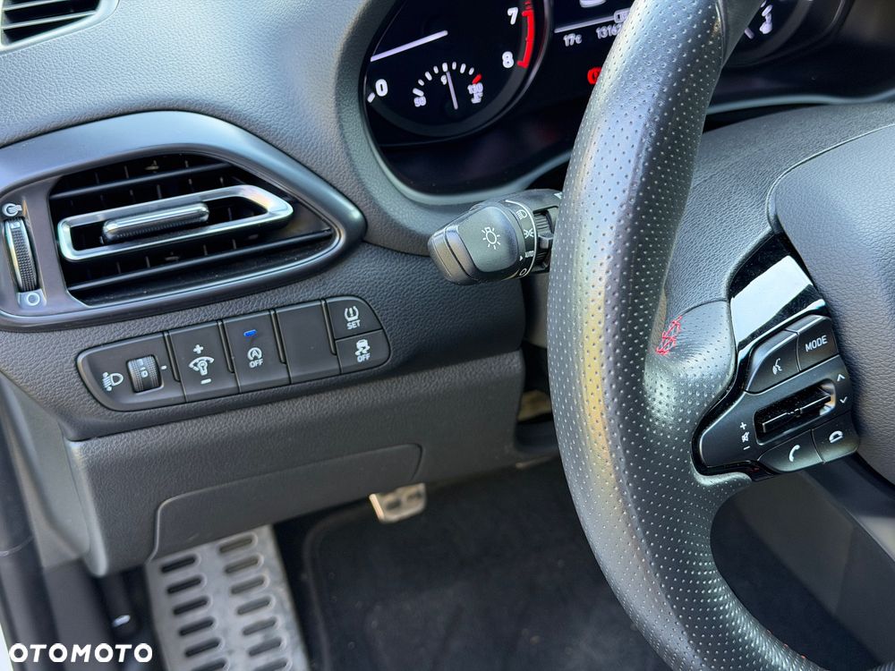 Hyundai i30 1.5 T-GDI 48V-Hybrid N-Line - 36