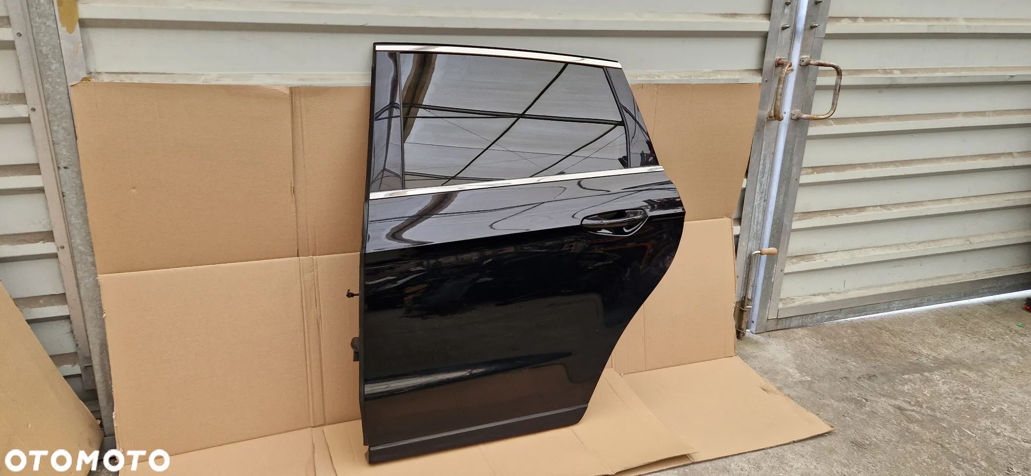 FORD S-MAX MK2 DRZWI LEWE TYŁ TYLNIE KOMPLETNE - 1