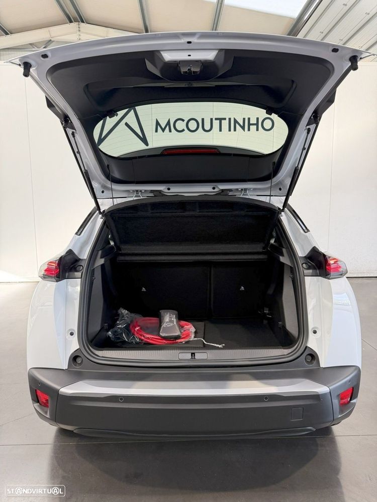 Peugeot e-2008 54 kWh Allure - 16