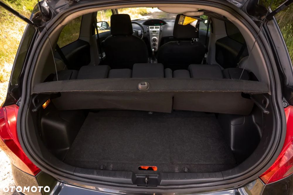 Toyota Yaris 1.0 VVT-i - 21