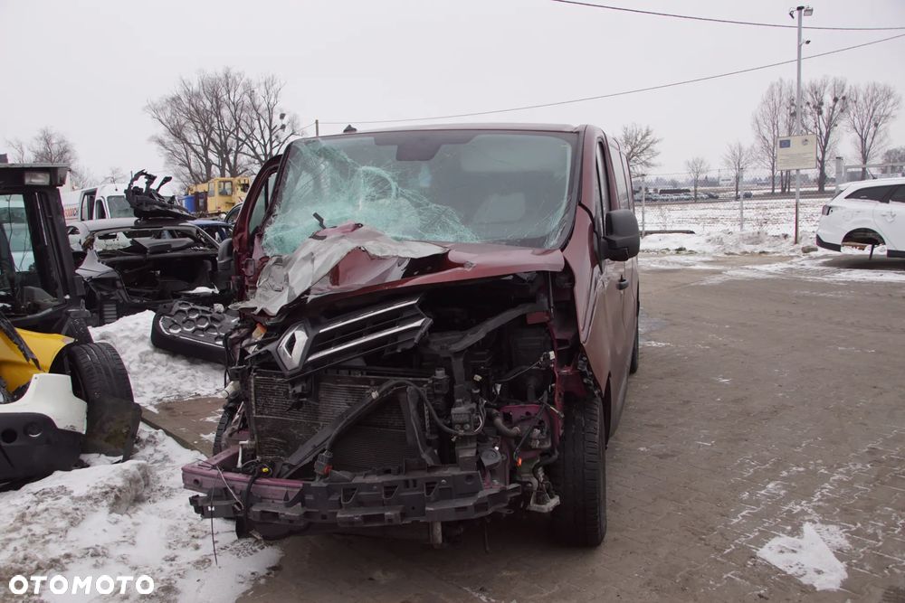 Auto na części - Renault Trafic III Lift 2.0 DCI 150 KM M9R714 TENPF 2023R Silnik Skrzynia Drzwi Błotnik Zderzak Lusterko Szyba Lampa Klamka Deska Kokpit Sterownik Moduł Czujnik Licznik Panel Kierownica - 2