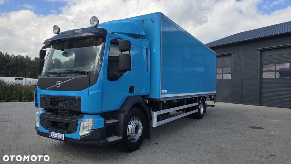Volvo FL 250 Euro 6 18 palet zabudowa SCHMITZ kontener kurierka full air super stan! do końca ASO! świeży import! - 3