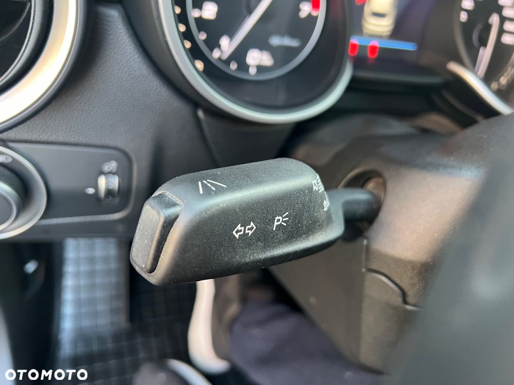 Alfa Romeo Stelvio 2.0 Turbo Veloce Q4 - 38