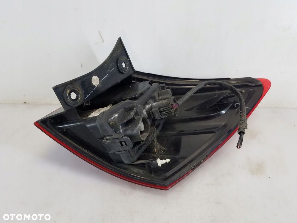 LAMPA TYŁ PRAWA NISSAN QASHQAI J10 LIFT - 6