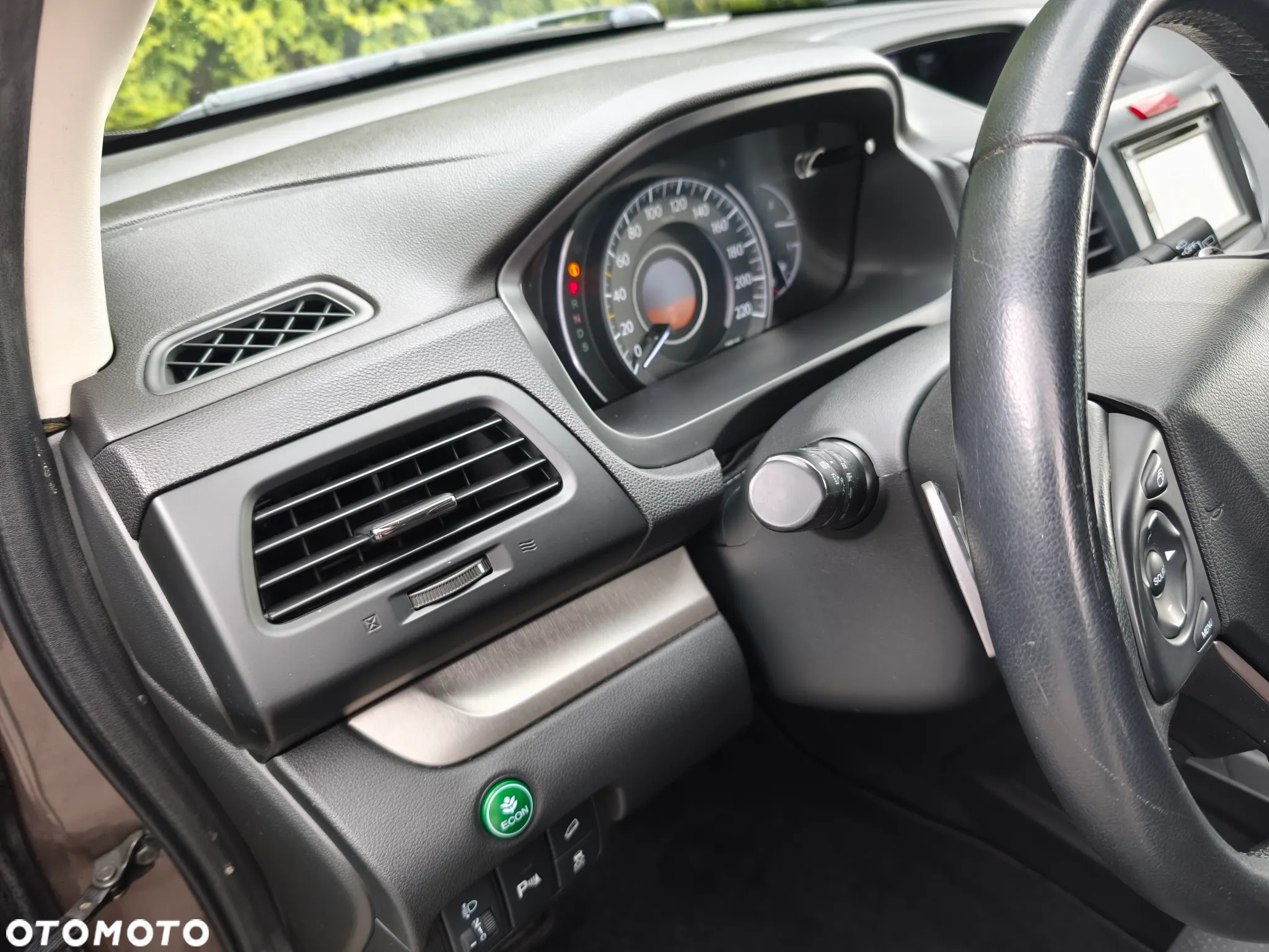 Honda CR-V - 12