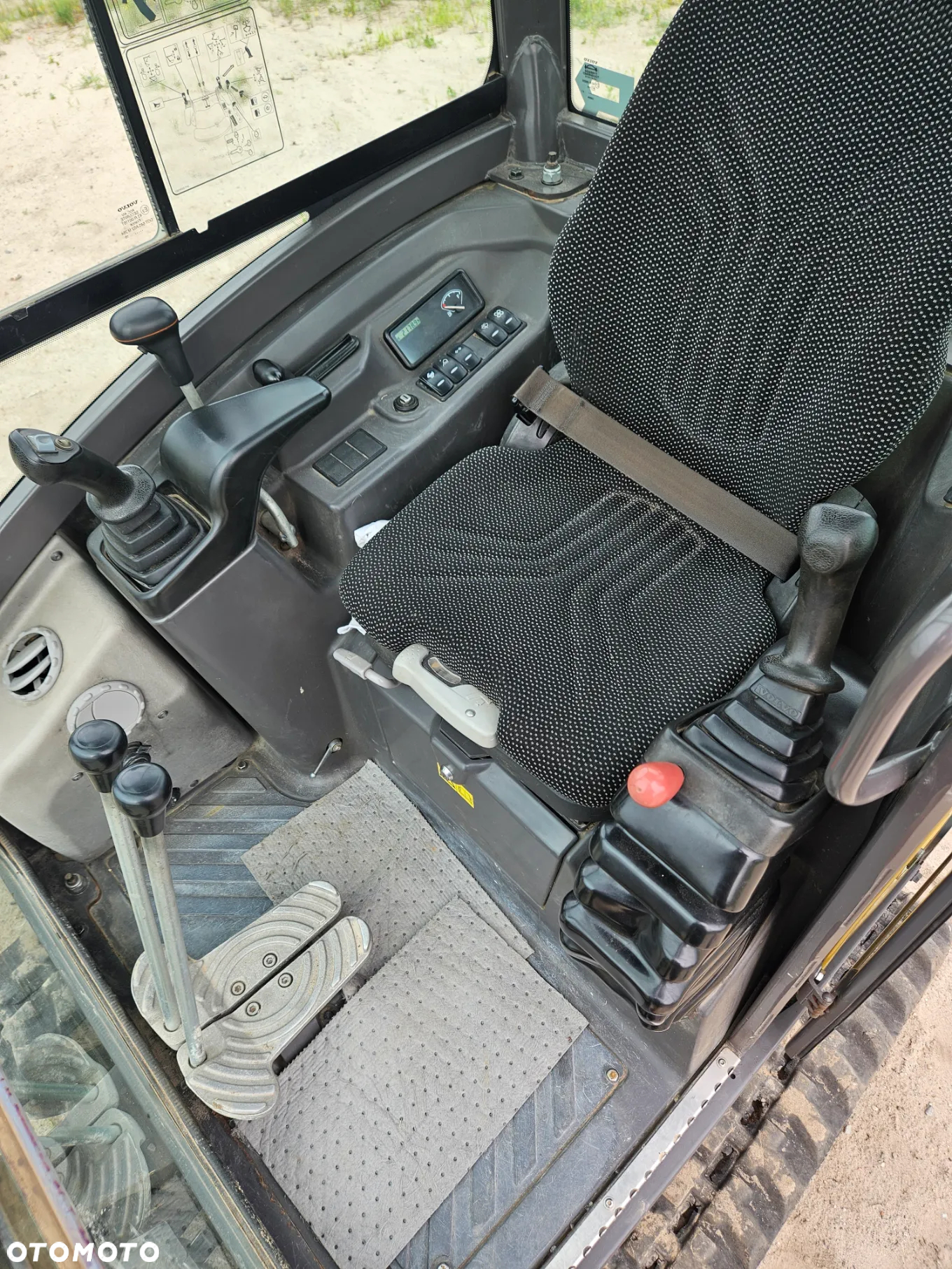 Volvo Ec18 - 4