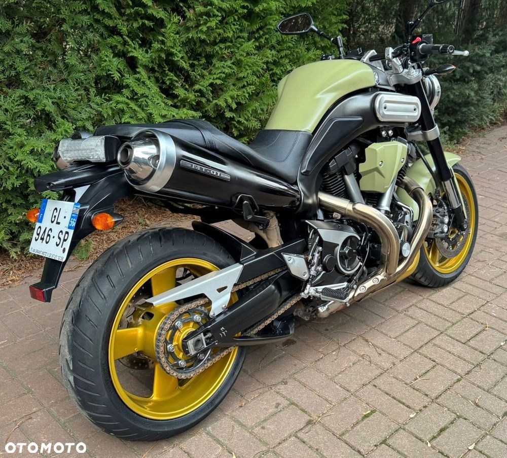 Yamaha MT - 2
