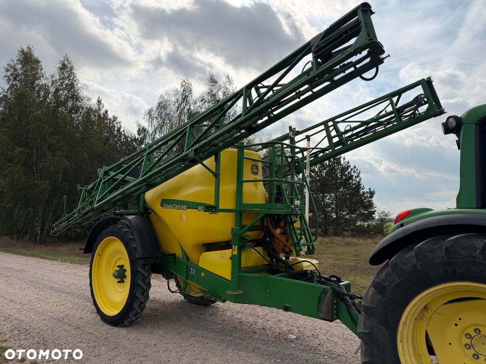 John Deere 832 SE - 9