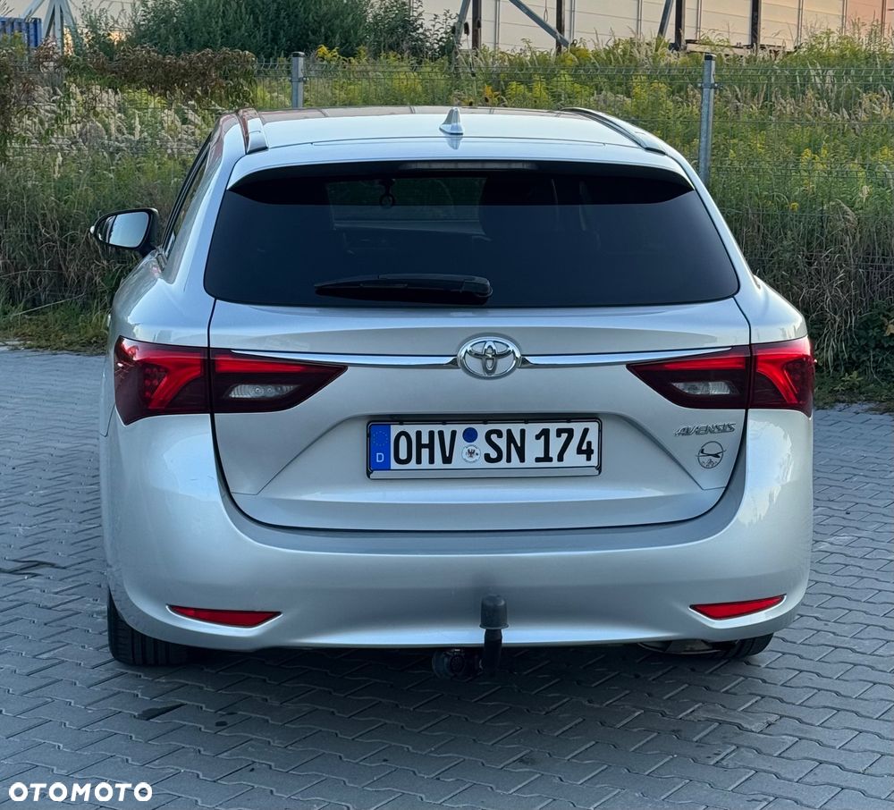 Toyota Avensis 1.8 Executive - 20