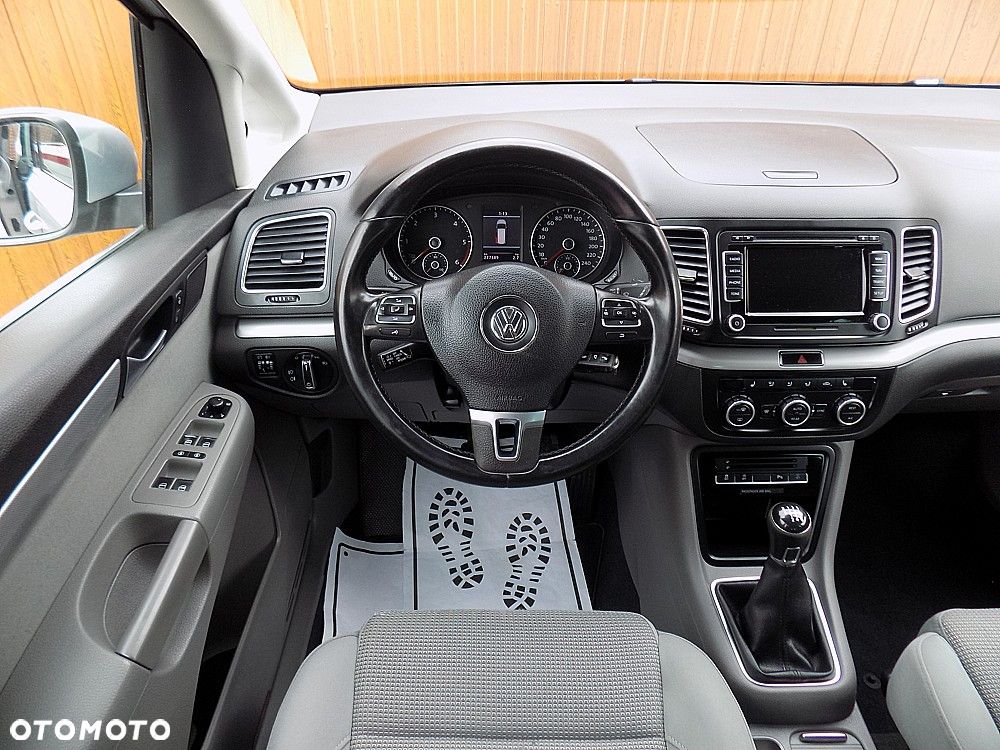 Volkswagen Sharan 2.0 TDI BlueMotion Technology Comfortline - 16