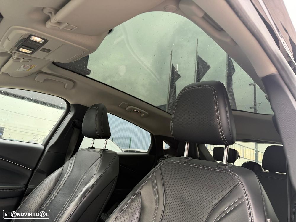 Ford Mustang Mach-E 98.7 kWh Premium - 13