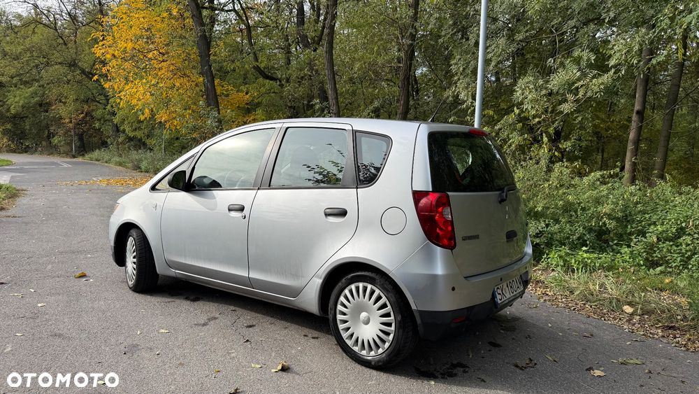 Mitsubishi Colt - 19