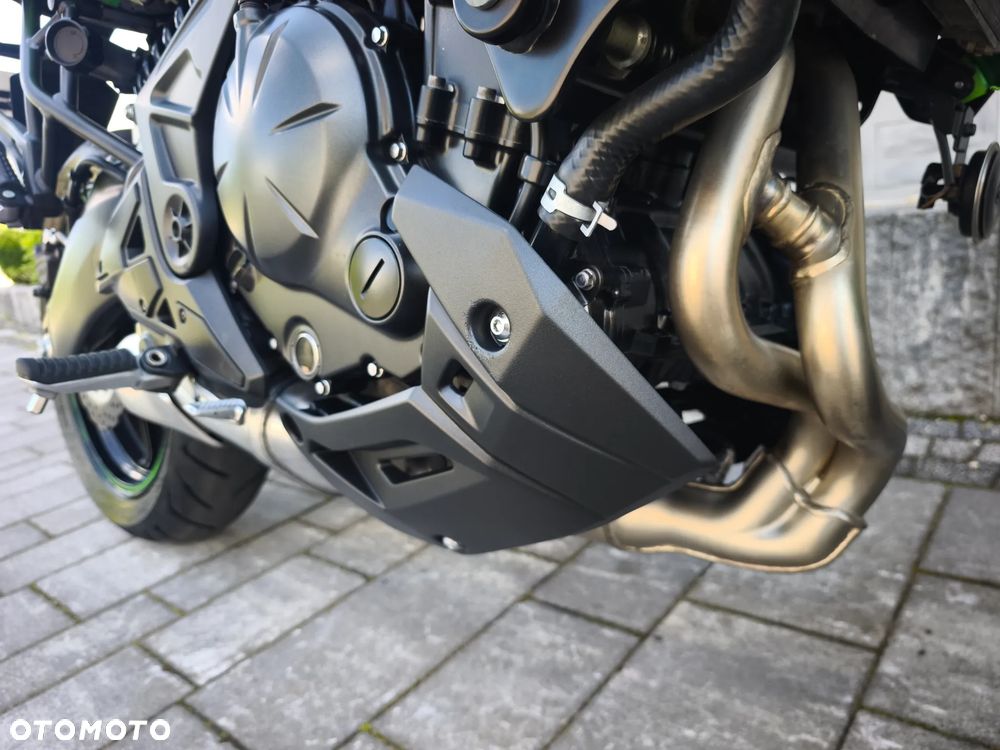 Kawasaki Versys 650 - 23