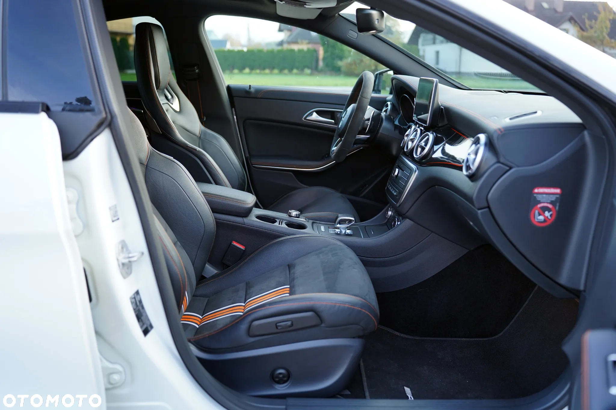 Mercedes-Benz CLA 45 AMG 4-Matic - 25