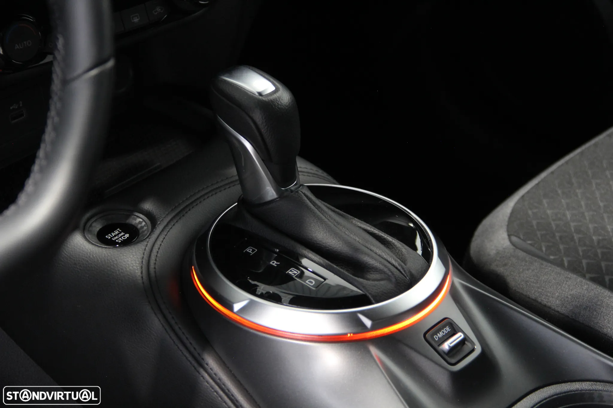 Nissan Juke 1.0 DIG-T N-Connecta NAV. DCT - 27