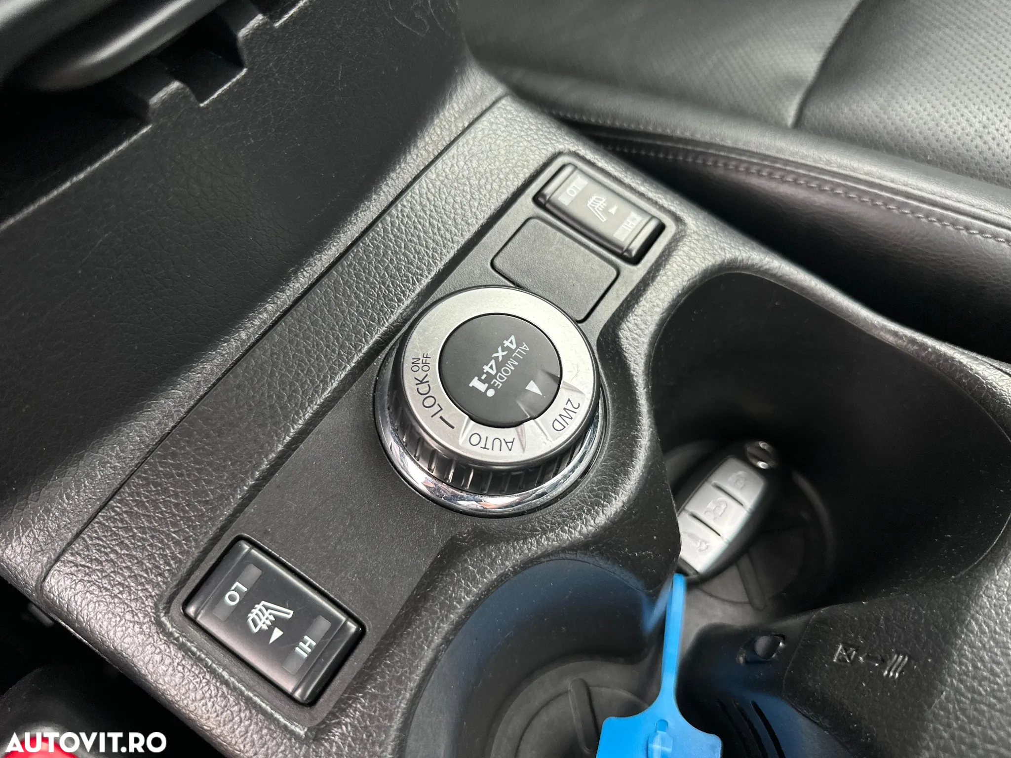 Nissan X-Trail 1.6 dCi ALL-MODE 4x4i Tekna - 30