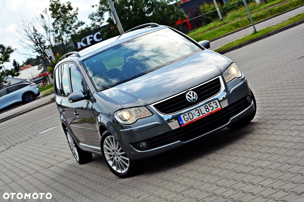 Volkswagen Touran 1.6 Basis - 17