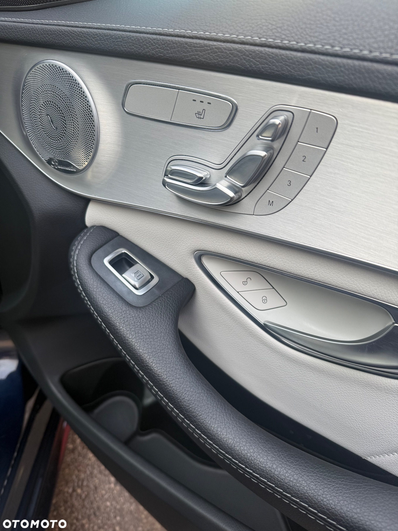 Mercedes-Benz Klasa C AMG 43 4Matic 9G-TRONIC - 34