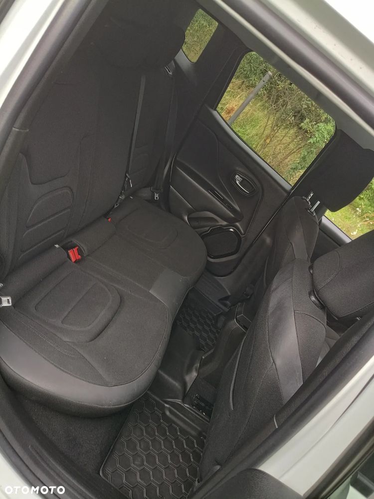 Jeep Renegade 1.6 MultiJet Night Eagle - 8