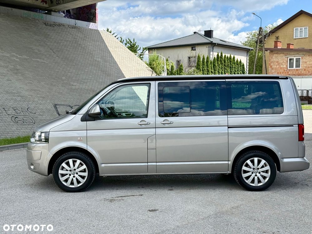 Volkswagen Multivan - 22