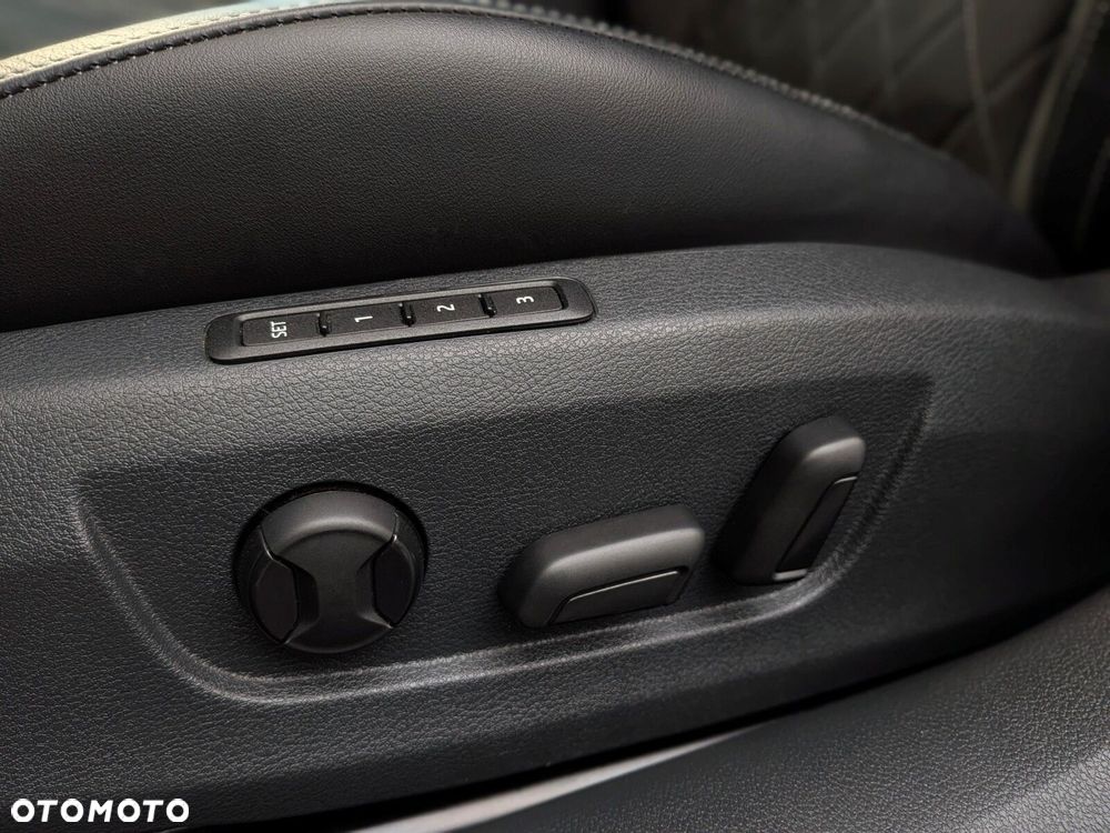Skoda Superb 2.0 TSI 4x4 Sportline DSG - 11